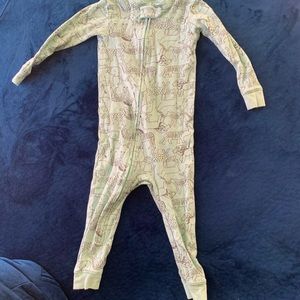 18m Carter’s onesie!!